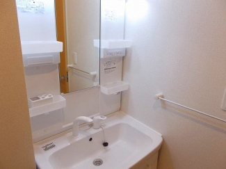 脱衣スペースもあります