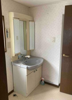 彦根市東沼波町の中古一戸建ての画像