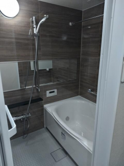 松山市萱町５丁目の中古マンションの画像