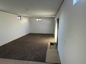 小坂二丁目貸倉庫の画像