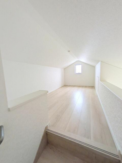 スペースをしっかり確保　ご家族のお洗濯・お布団もまとめて干せ