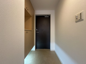 【玄関】