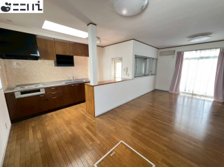 【居間・リビング】