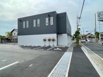 近江八幡市出町の店舗一部の画像