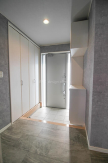 収納力・印象・明るさなど、チェック項目多めの玄関