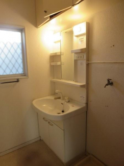 松山市市坪南１丁目の中古一戸建ての画像