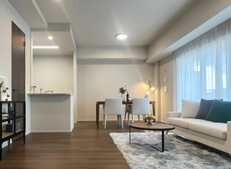 Ｊ．ＣＲＥＳＴ県庁前の画像