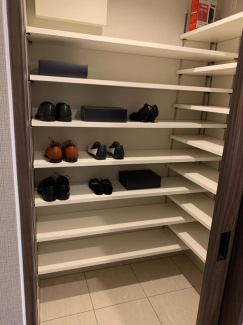 Ｊ．ＣＲＥＳＴ県庁前の画像