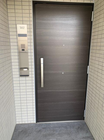 Ｊ．ＣＲＥＳＴ県庁前の画像