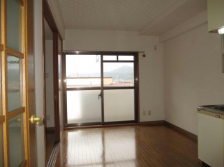 【居間・リビング】