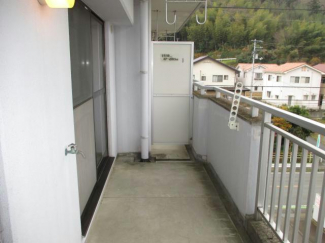 【バルコニー】