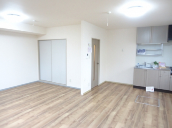 【居間・リビング】