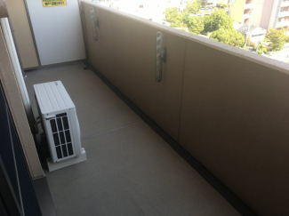 【バルコニー】