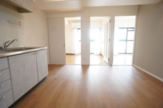 【居間・リビング】