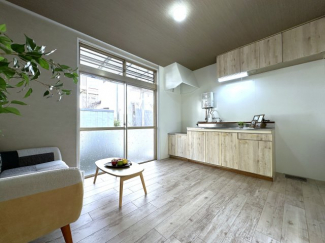 【居間・リビング】