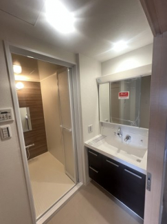 【独立洗面台】