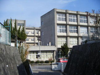 大津市立瀬田東小学校まで663m