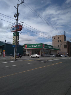 ドラッグセイムス八幡浜北浜店まで624m