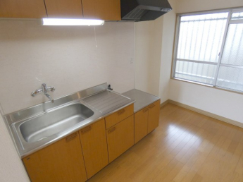 ●広々としたキッチンスペース