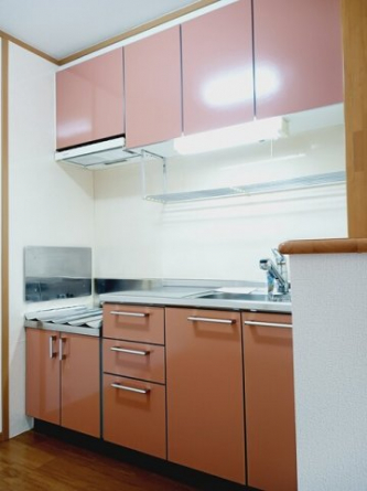 コンパクトなキッチンで掃除もラクラク