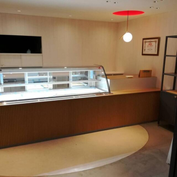 メイプル岡本の画像