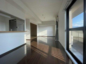 明るいダイニングです