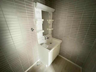 ベルソーレ駅前の画像