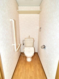 温水洗浄便座を新設しました♪