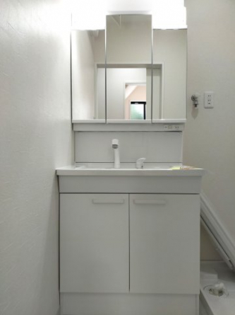 【洗面所】