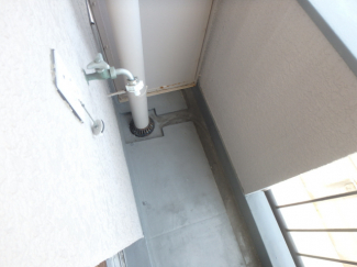 室外洗濯機置場