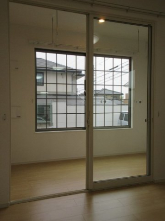 内装は落ち着いています