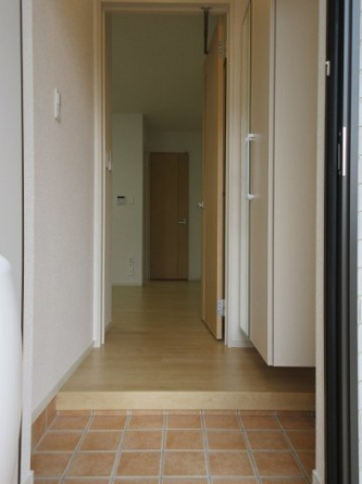 シンプルで使いやすい玄関です