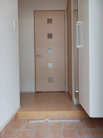 ゆったりとした玄関です