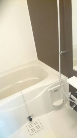 ゆったり過ごせるお風呂です