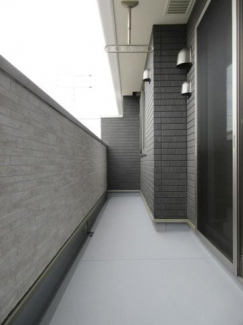 バルコニーがあります