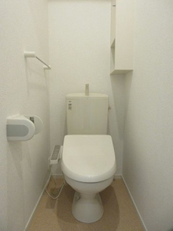シンプルで使いやすいトイレです