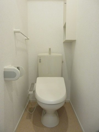 シンプルで使いやすいトイレです