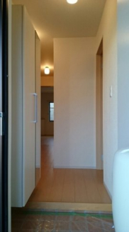 毎日通る玄関はこちらです