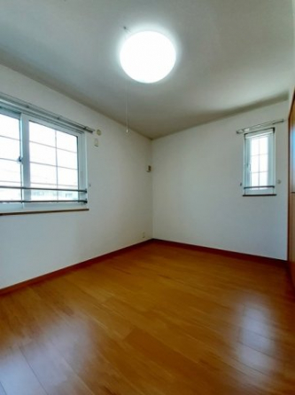 明るい室内です