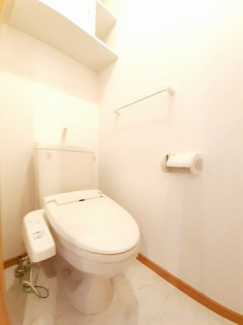 ゆったりとした空間のトイレです