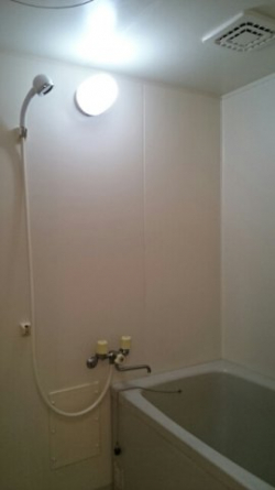 ゆったり過ごせるお風呂です