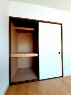 小物を収納するのに便利です