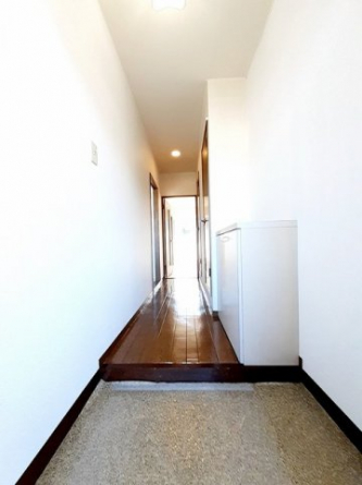 毎日通る玄関はこちらです