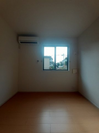 明るい室内です