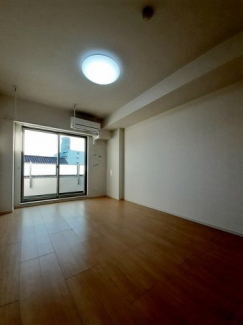 中はこのようになっています