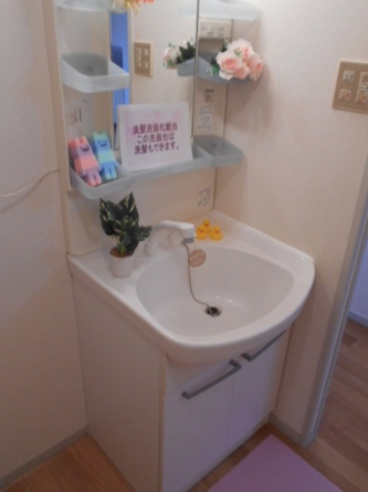 【洗面所】