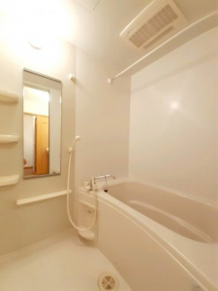 お風呂で日々の疲れを落としましょう