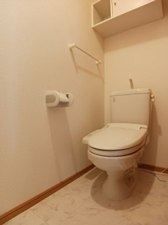 落ち着いたトイレです