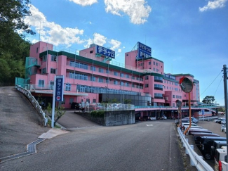 伊予病院様まで850m