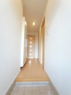 毎日通る玄関はこちらです